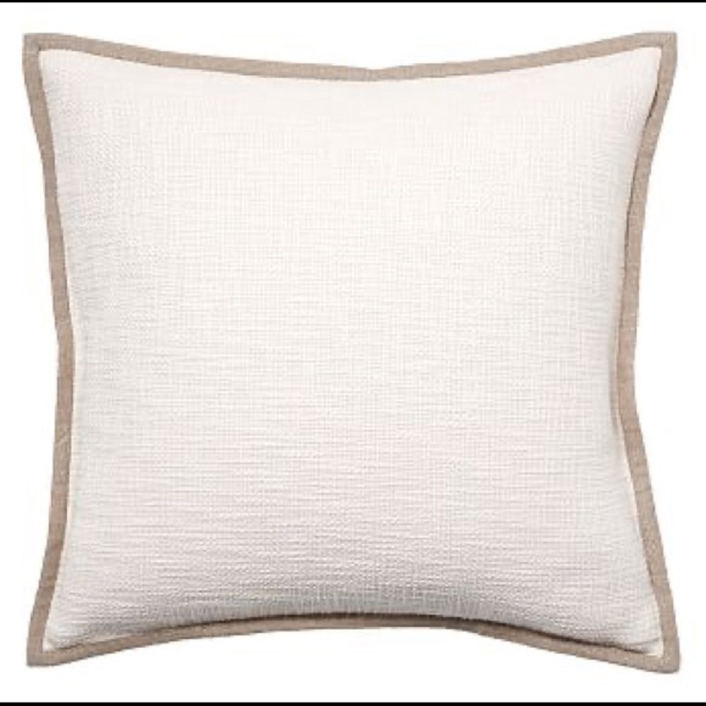 NWT Pottery Barn Basket weave pillow case 20”